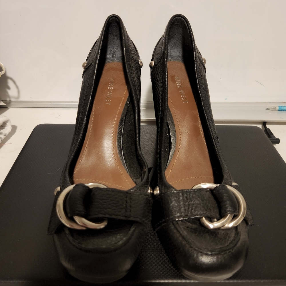 Nine West heels size 9.
